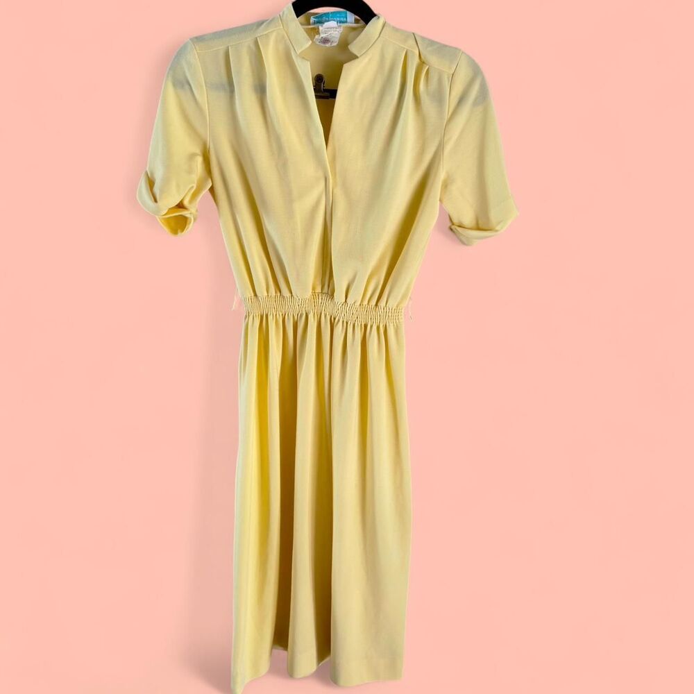 Vintage 1970s Col’s Closet Butter Yellow Smocked Waist Dress